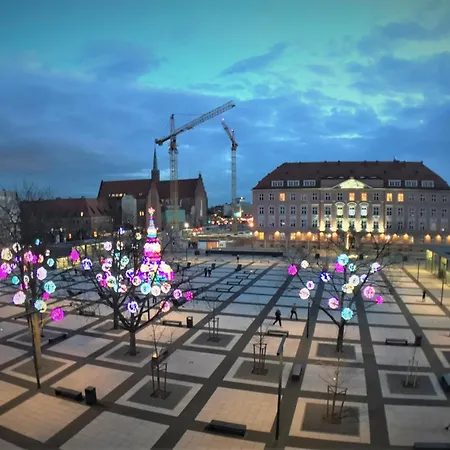 Self Check-in -pl Nowy Targ-old Town- 500m Rynek Market Sqr -3 Bedrooms Apartmán